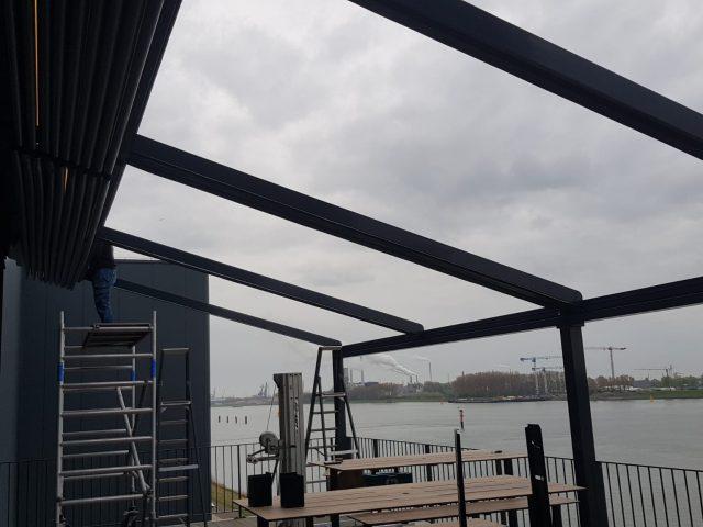 textiele overkapping te Maassluis REM Zonwering