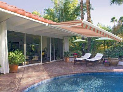 SE KA terras met zwembad